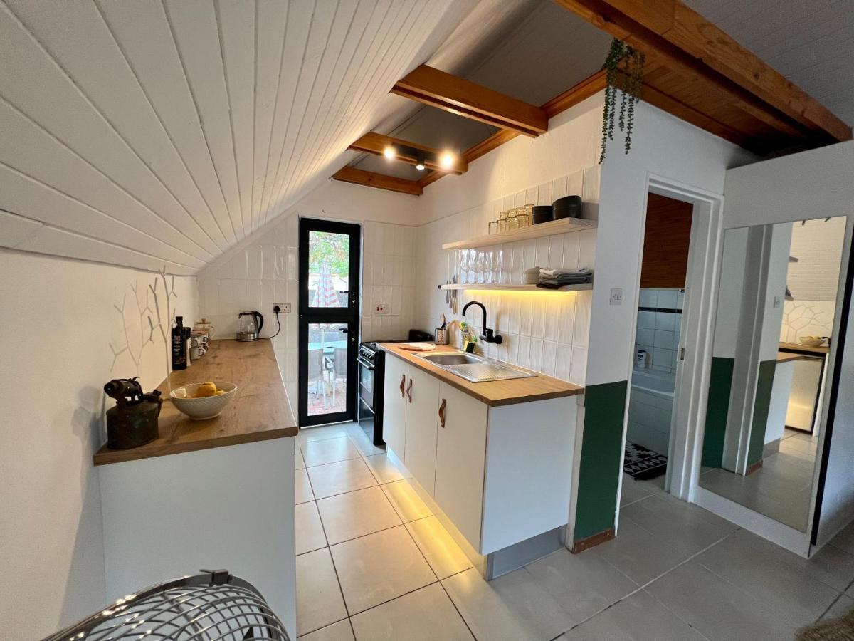 Cosy City Cottage Gaborone Exterior photo