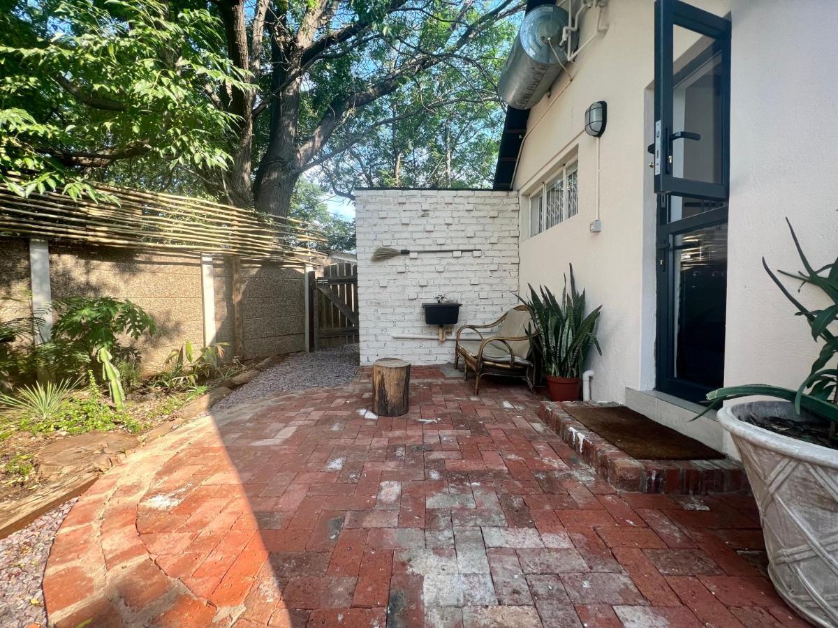 Cosy City Cottage Gaborone Exterior photo